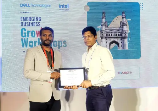 Mr Zain receiving Financial Express Award